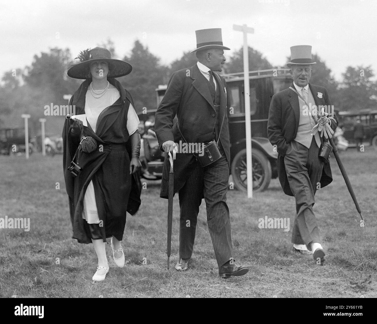 Beim Royal Ascot Race Meeting - Rajah and Ranee of Pudukota. 22. Juni 1921 Stockfoto