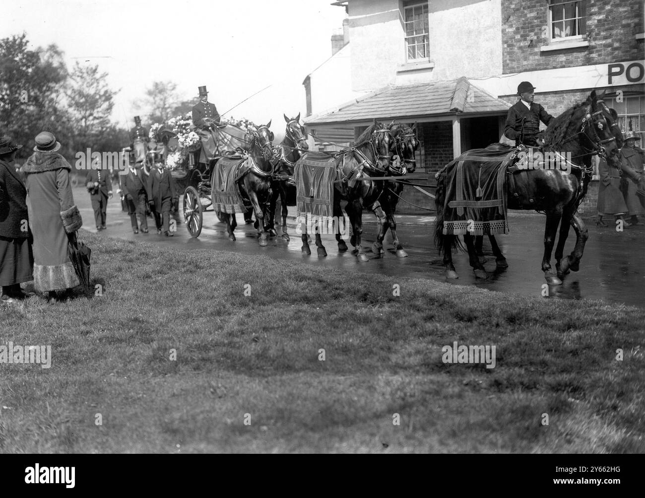 Die Beerdigung von Levi Boswell, dem Anführer des Boswell-Stammes der Roma in Farnborough, Kent - 8. Mai 1924 Stockfoto