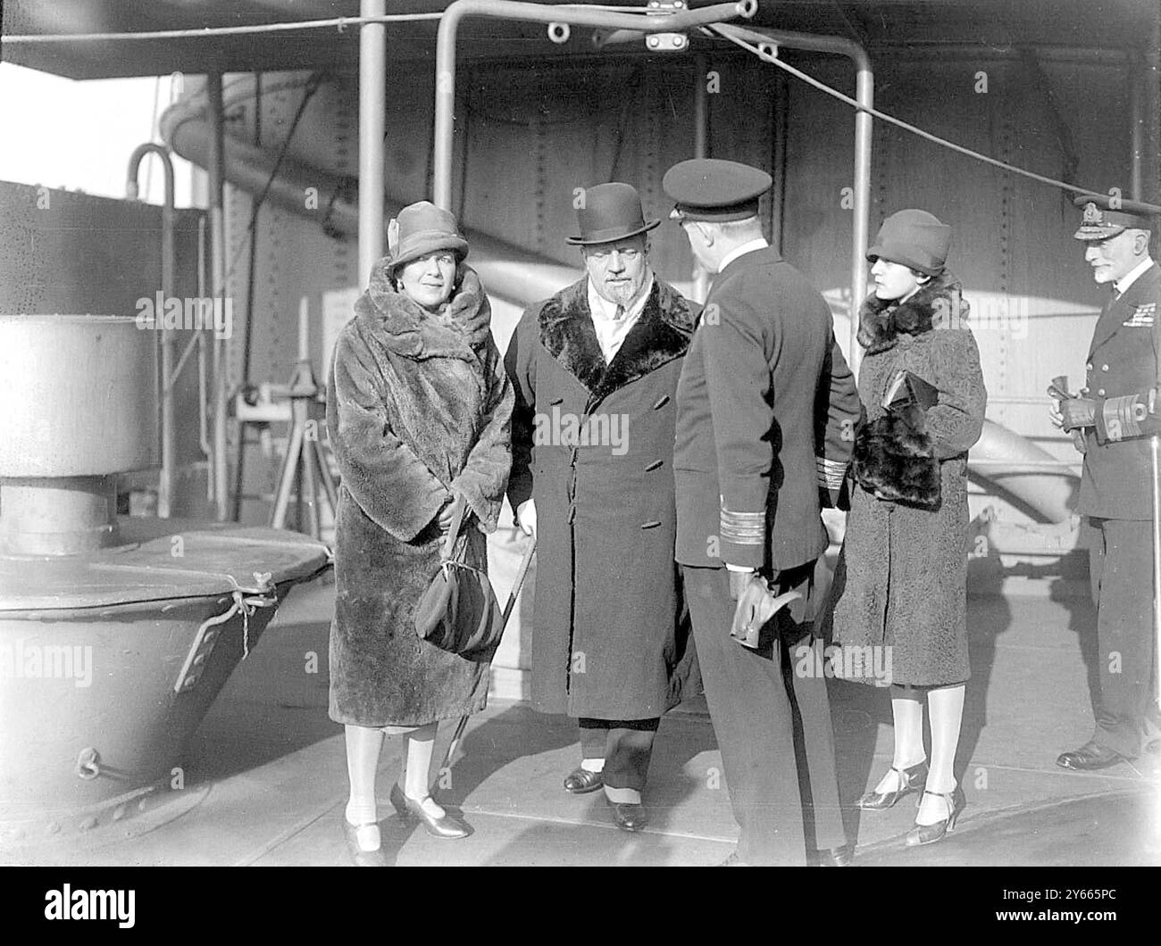 Der italienische Finanzminister Cont Volpi besucht Portsmouth. Januar 1926 Stockfoto