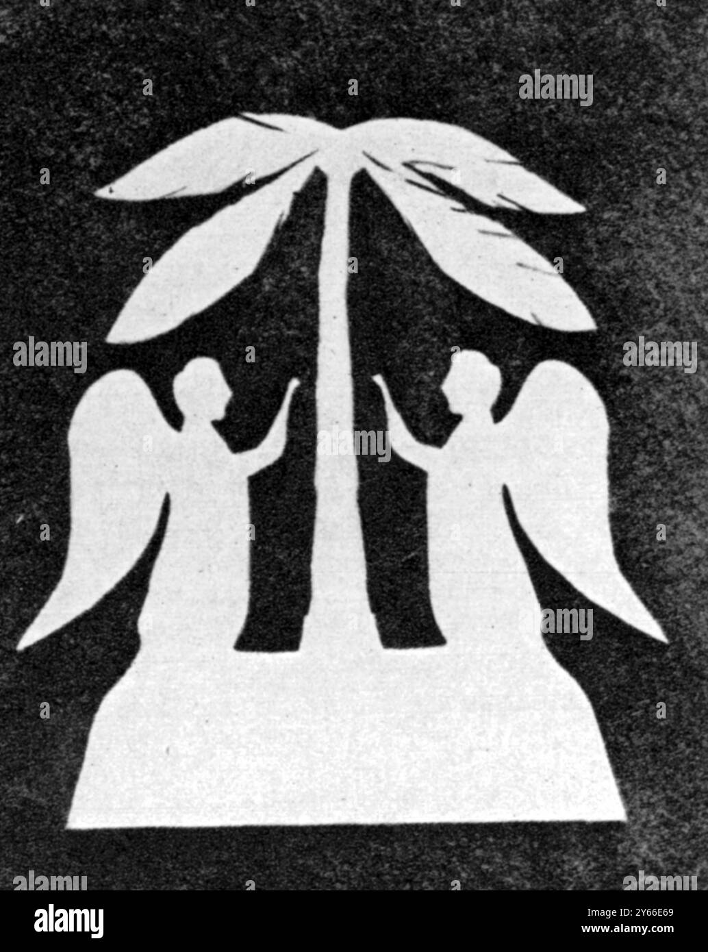 Papierfantasien von Hans Andersen Silhouette Fairy Tales reproduziert aus Hans Anderson The man Eine mystische Phase der Phantasie Hans Andersens ein Beispiel für seine Silhouettengruppen Tasse in Papier. Hans Christian Andersen, einer der größten Kindergeschichtenerzähler der Welt, wurde als Sohn eines armen Schuhmachers geboren und verbrachte einen Großteil seines frühen Lebens damit, eine formale Ausbildung zu erlangen. Schließlich erlaubte ihm die königliche Schirmherrschaft, eine weiterführende Schule zu besuchen und kurz darauf, 1830, wurde sein erster Gedichtband veröffentlicht. Er ist auf der ganzen Welt für das Märchen seiner Kinder bekannt Stockfoto