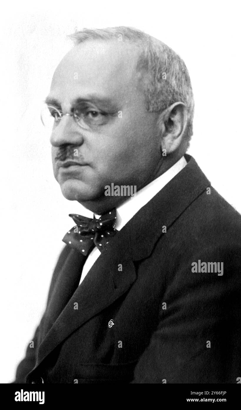 Dr. Alfred Adler in Wien berühmter Psychologe auf einer Reise nach England. Mai 1929 Stockfoto