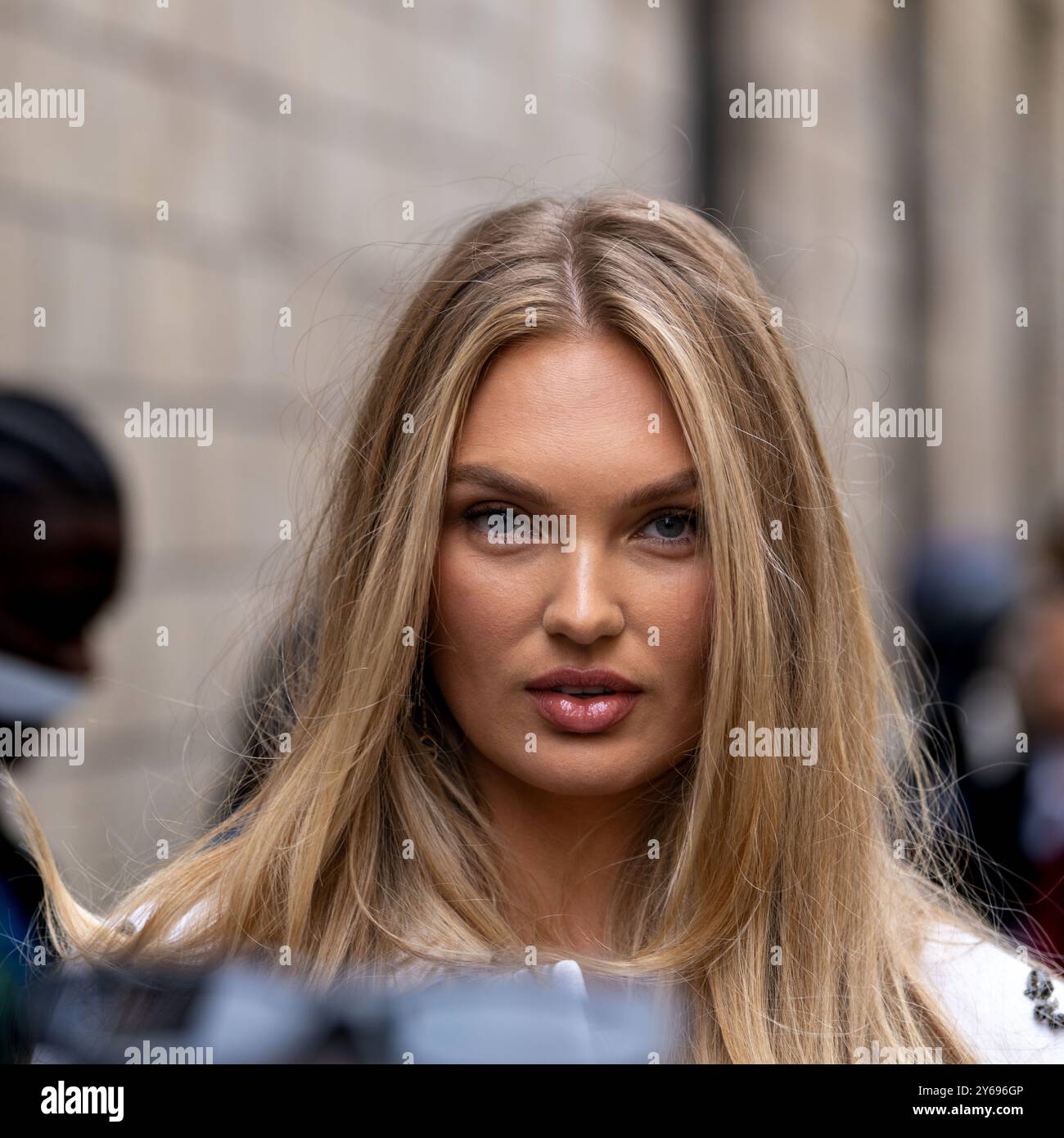 Paris, Frankreich, 24. September 2024, Romee Strijd bei Christian Dior SS25 Show, Credit: Christopher Neve/Alamy Live News Stockfoto