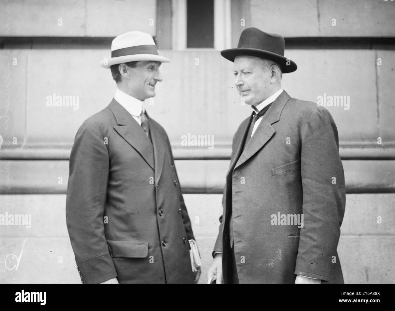Wm. G. McAdoo & Burleson (Text.), Glasnegative, 1 negativ: Glas; 5 x 7 Zoll Oder kleiner. Stockfoto