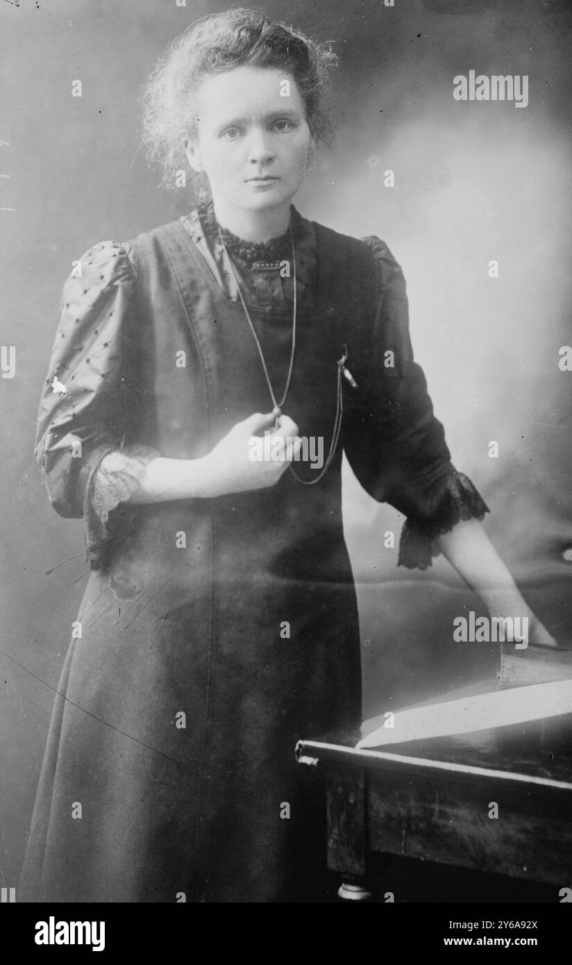 Mme. Marie Curie, Foto zeigt Physikerin, Chemikerin und Nobelpreisträgerin Marie Curie (1867-1934). Glasnegative, 1 negativ: Glas; 5 x 7 Zoll Oder kleiner. Stockfoto