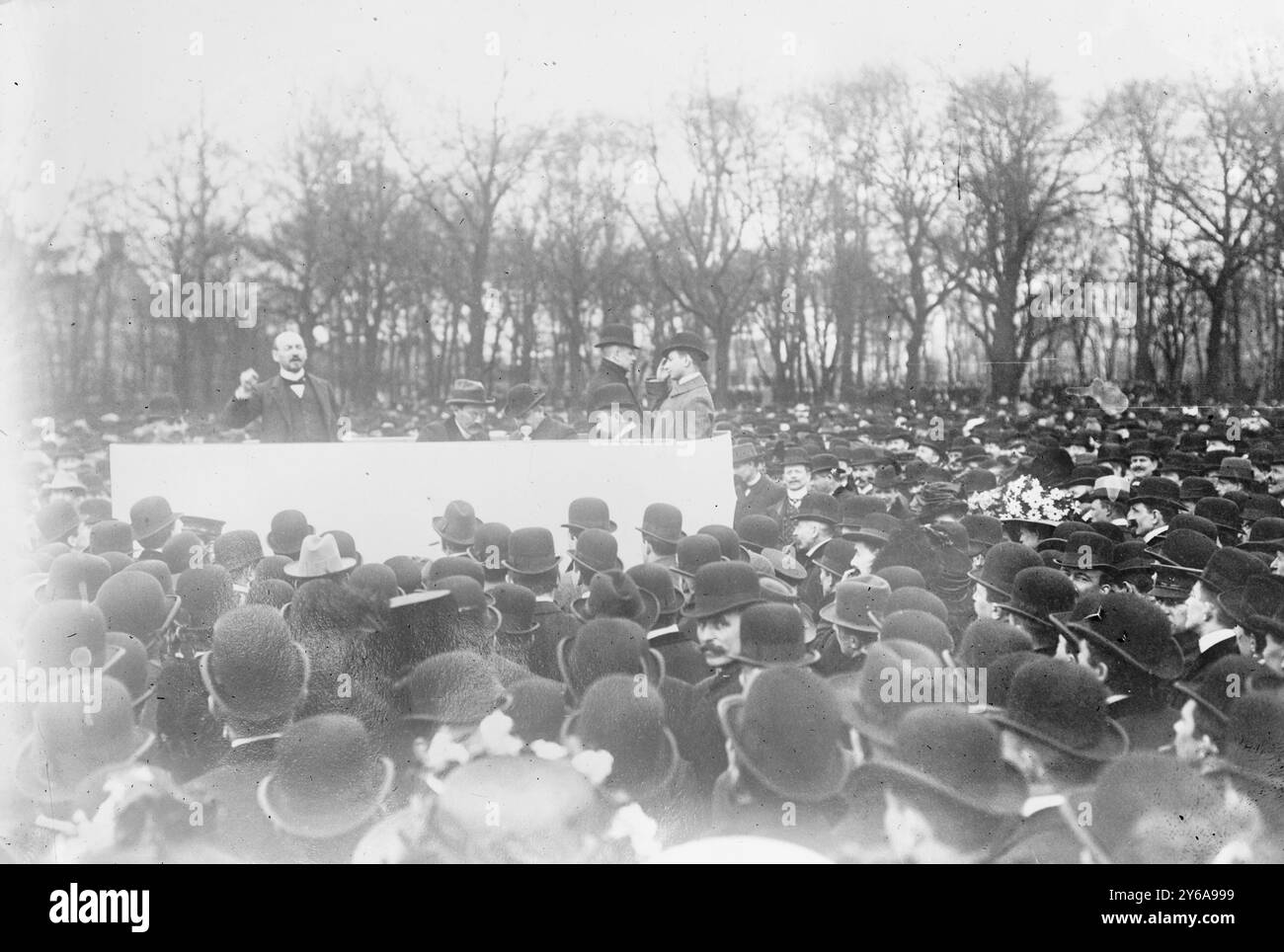 Open Air Meeting, Berlin, Berlin, Glass negative, 1 negativ: Glass; 5 x 7 Zoll Oder kleiner. Stockfoto