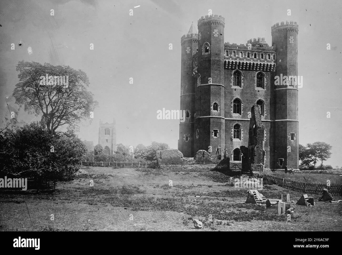 Tattershall Castle, Lincolnshire, England, zwischen ca. 1910 und ca. 1915, Glasnegative, 1 negativ: Glas; 5 x 7 Zoll Oder kleiner. Stockfoto