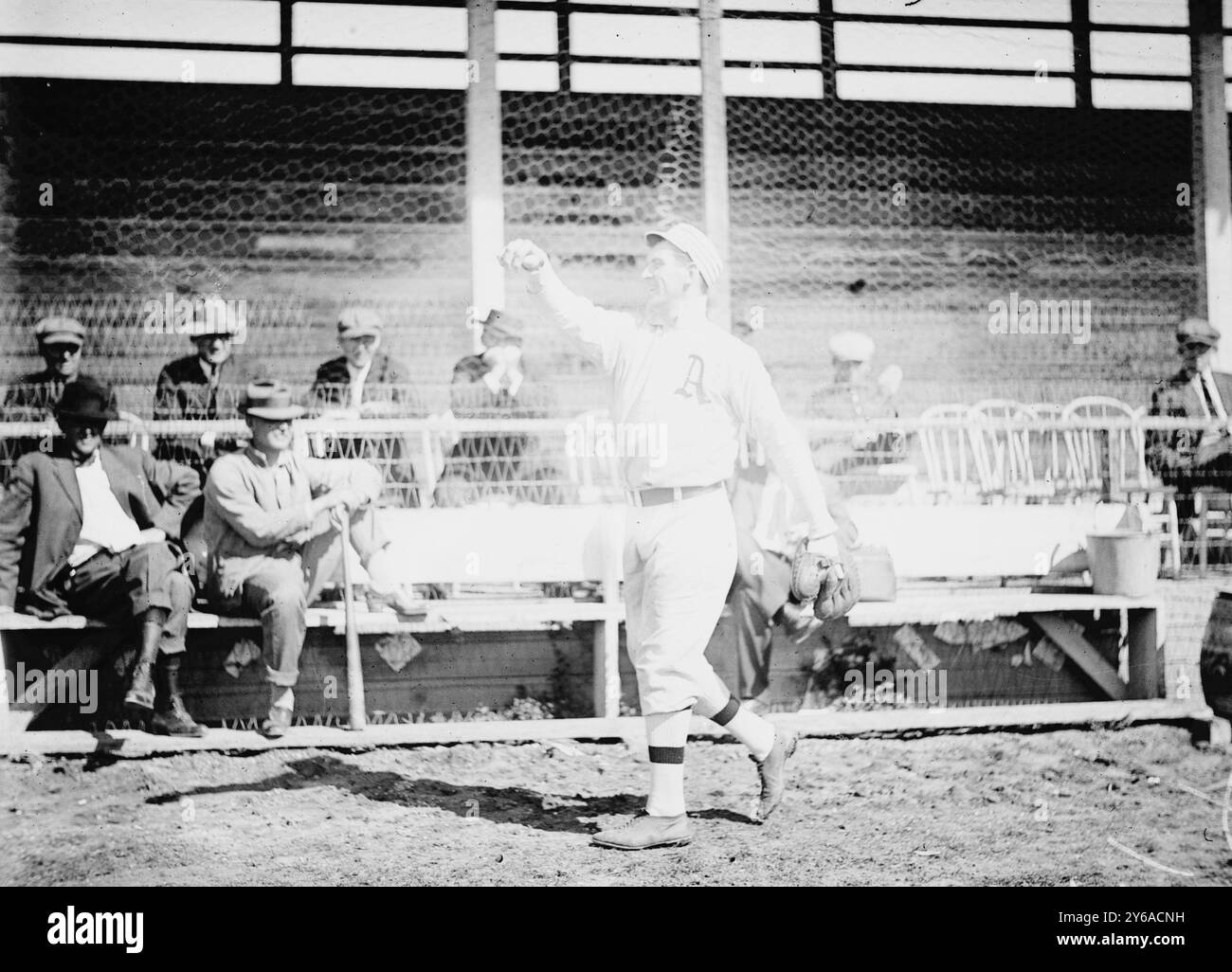 Arthur A. 'Ben' Egan, Philadelphia AL (Baseball), 1912, Baseball, Glasnegative, 1 negativ: Glas; 5 x 7 Zoll Oder kleiner. Stockfoto