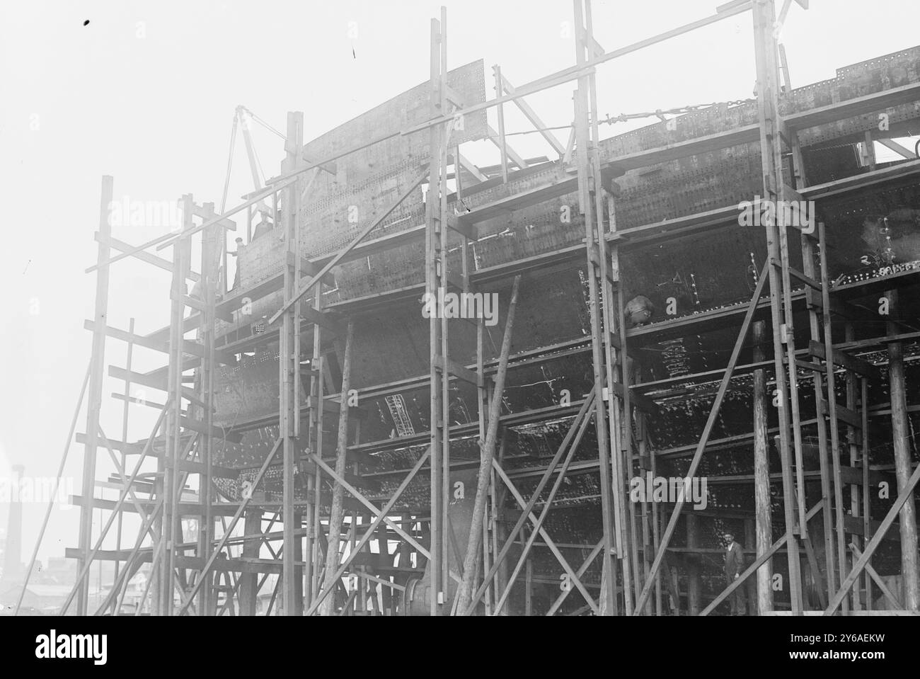 Gebäude Schlachtschiff NEW YORK, Foto zeigt die USS New York (BB-34), gebaut 1911-1914., 1913 oder 1914, Glasnegative, 1 negativ: Glas; 5 x 7 Zoll. Oder kleiner. Stockfoto