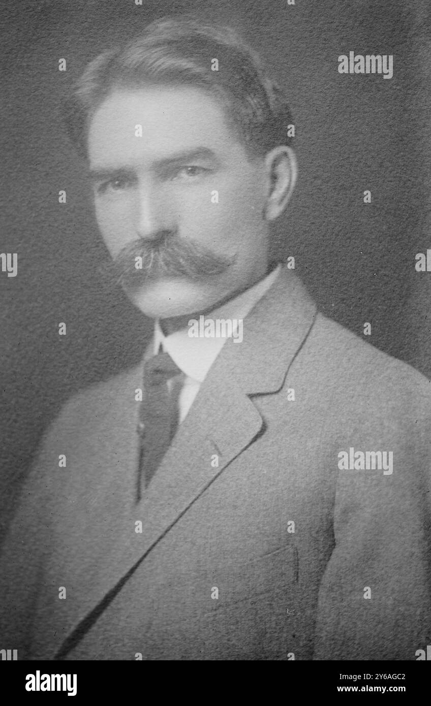 Prof. H.W. Mumford, Foto zeigt Herbert Windsor Mumford I (1871-1938), Professor für Landwirtschaft an der University of Illinois at Urbana-Champaign., zwischen ca. 1910 und ca. 1915, Glasnegative, 1 negativ: Glas; 5 x 7 Zoll. Oder kleiner. Stockfoto