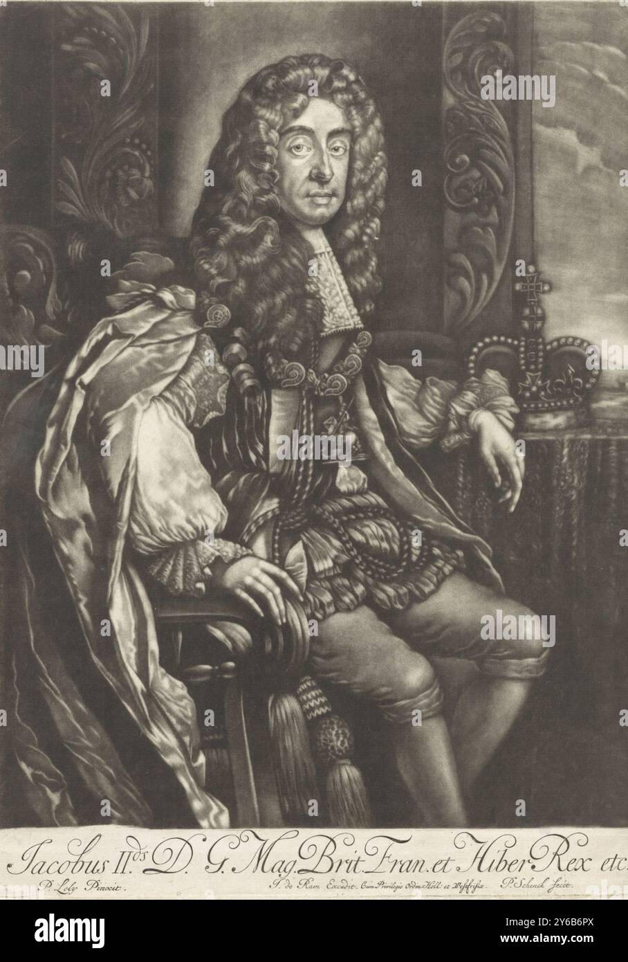 Porträt von Jakob II., König von England, Jakob II. Stuart, König von England und als Jakob VII., König von Schottland. Er sitzt auf einem Stuhl, die Krone des Königs neben ihm. Um seinen Hals herum ist eine Kette mit den Abzeichen des Garderobenordens., Druck, Druckerei: Pieter Schenk (I), (erwähnt auf Objekt), nach Malerei von: Peter Lely (Sir), (erwähnt auf Objekt), Verlag: Johannes de RAM, (erwähnt auf Objekt), Amsterdam, 1670 - 1713, Papier, Gravur, Höhe, 343 mm x Breite, 244 mm Stockfoto