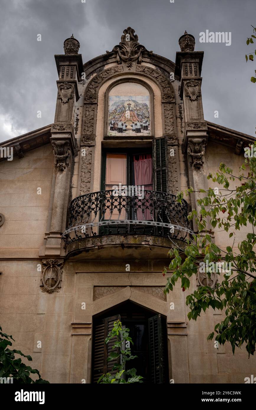 Haus im katalanischen Stil der Moderne in La Garriga, Katalonien, Spanien. Stockfoto