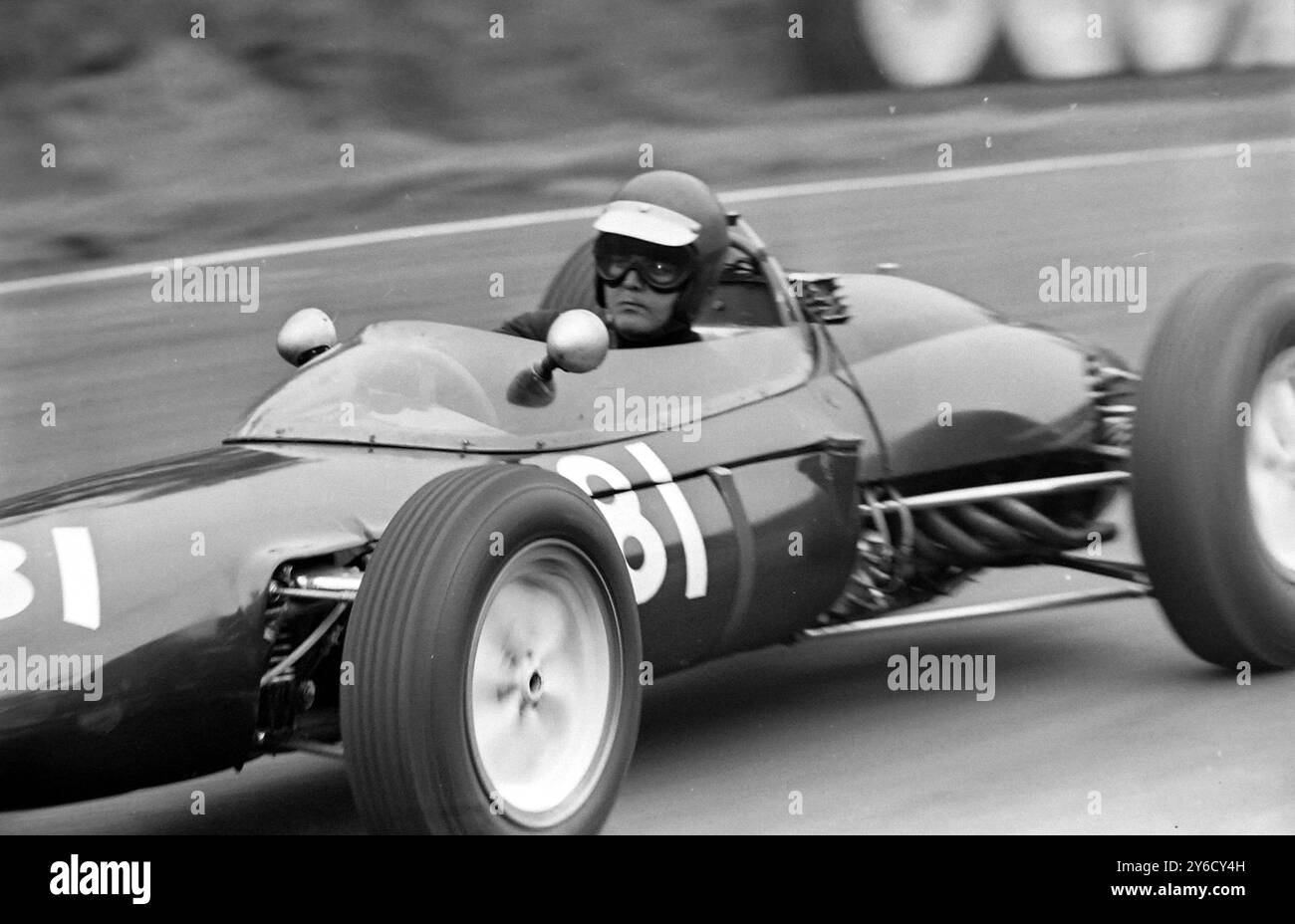 INTERNATIONALER GOLD CUP IM OULTON PARK - RENNFAHRER PETER REVSON IN LOTUS BRM; 7. OKTOBER 1963 Stockfoto
