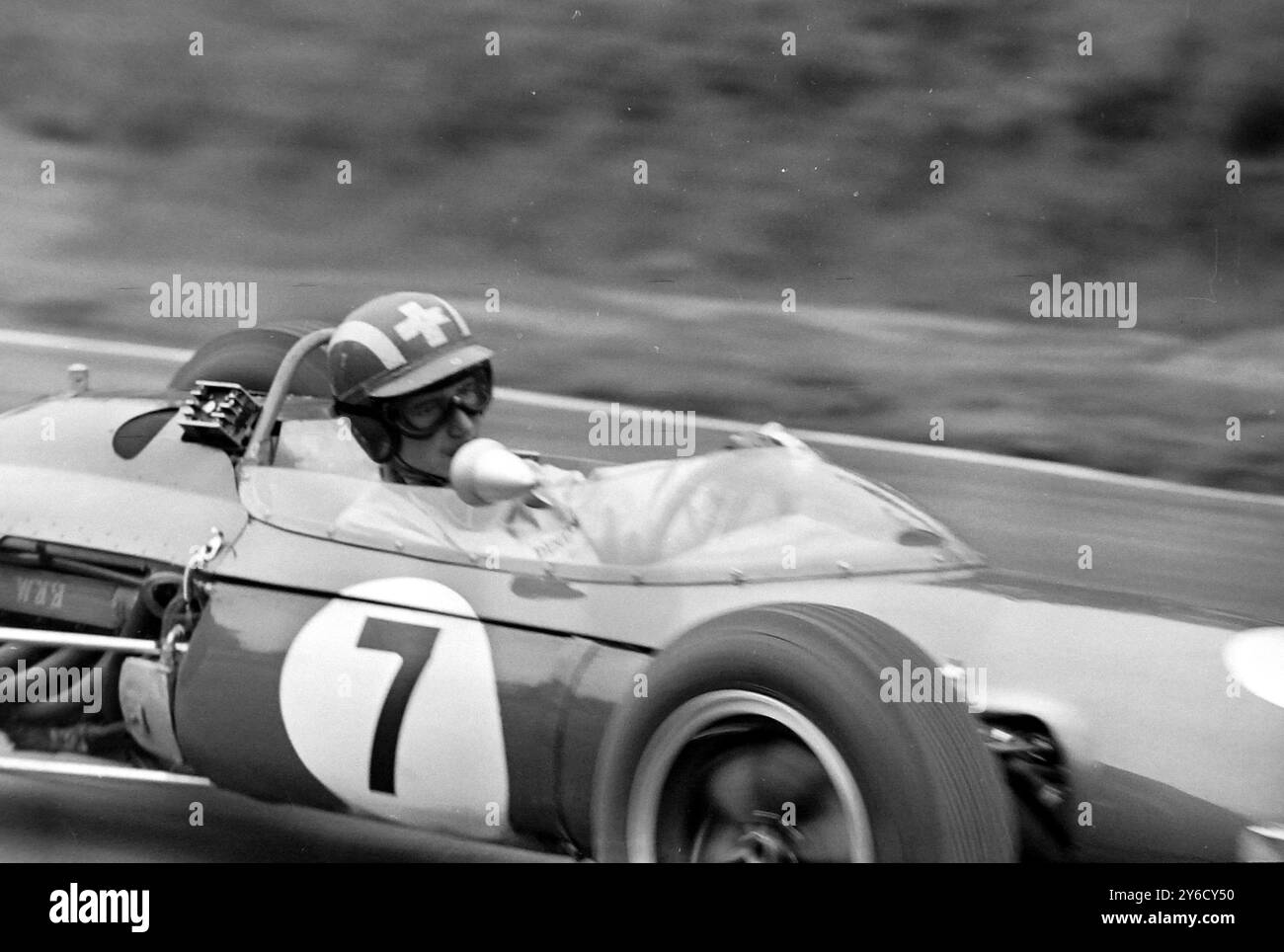 INTERNATIONALER GOLD CUP IM OULTON PARK - RENNFAHRER JOSEPH SIFFERT IN LOTUS; 7. OKTOBER 1963 Stockfoto