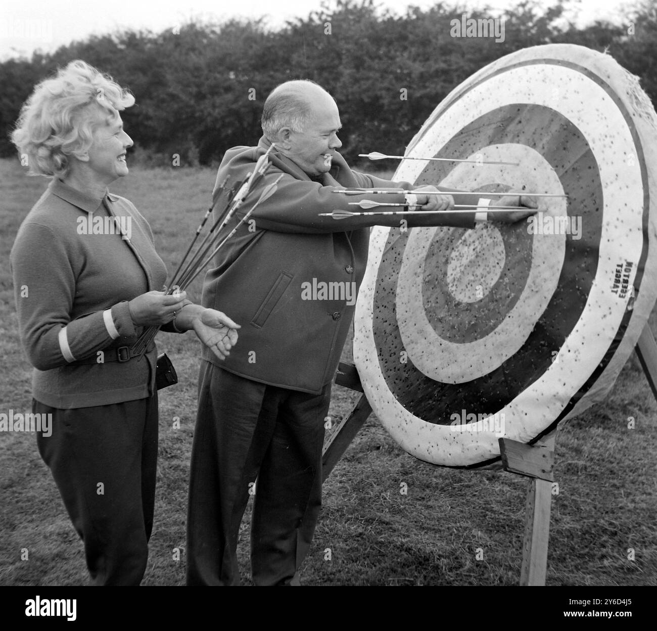 STADTRAT PERCY HOLLAND NOTTINGHAM FOREST SHERIFF / ; 19. AUGUST 1963 Stockfoto
