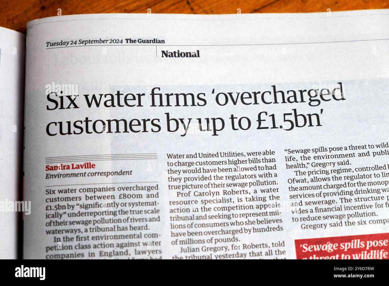 "Sechs Wasserunternehmen haben die Kunden um bis zu 1,5 Mrd. £ überfordert", titelt die Zeitung Guardian über Abwasserverschmutzung, Umwelt artikel 24. September 2024 London UK Stockfoto