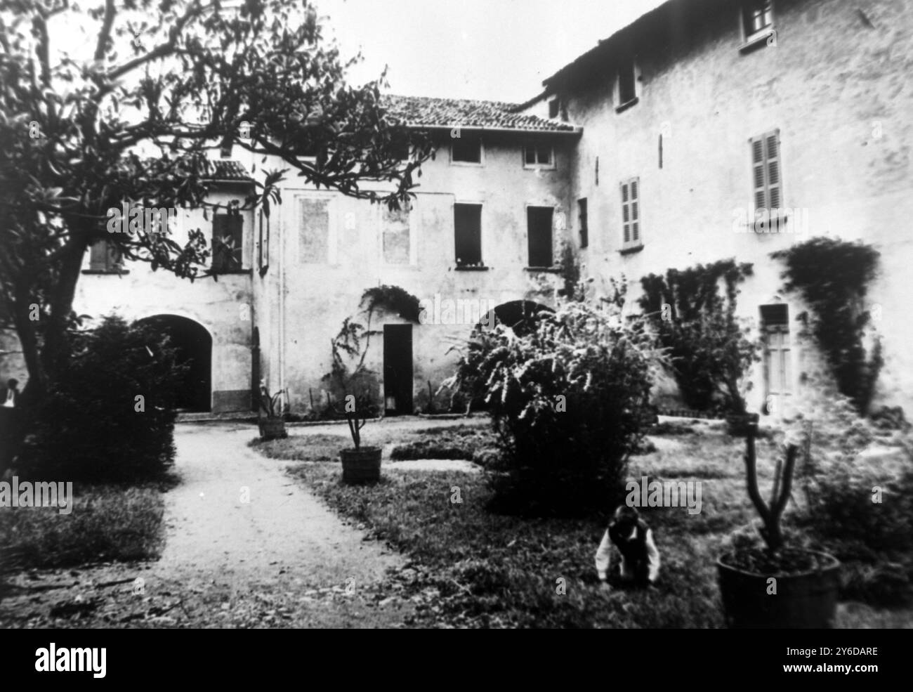 DER NEUE PAPST IST KARDINAL GIOVANNI BATTISTA MONTINI IM VATIKAN, ROM, ITALIEN - GEBURTSORT / ; 21. JUNI 1963 Stockfoto