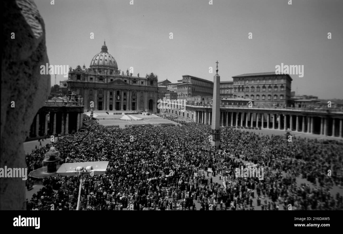 DER NEUE PAPST IST KARDINAL GIOVANNI BATTISTA MONTINI IN ROM, ITALIEN; 21. JUNI 1963 Stockfoto