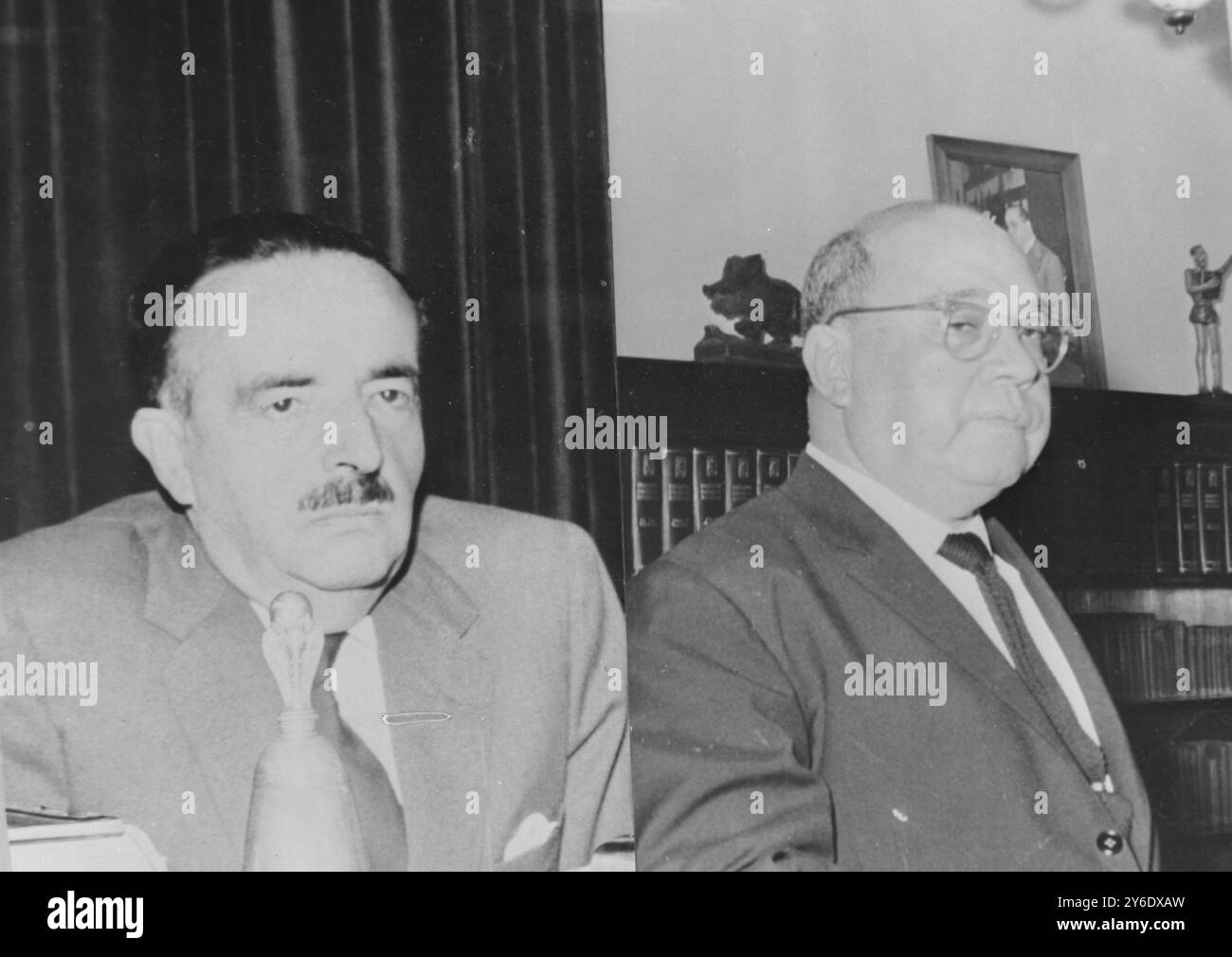 ROMERO ROMANA MIT JULIO DE LA PEDRA / ; 1. MÄRZ 1963 Stockfoto