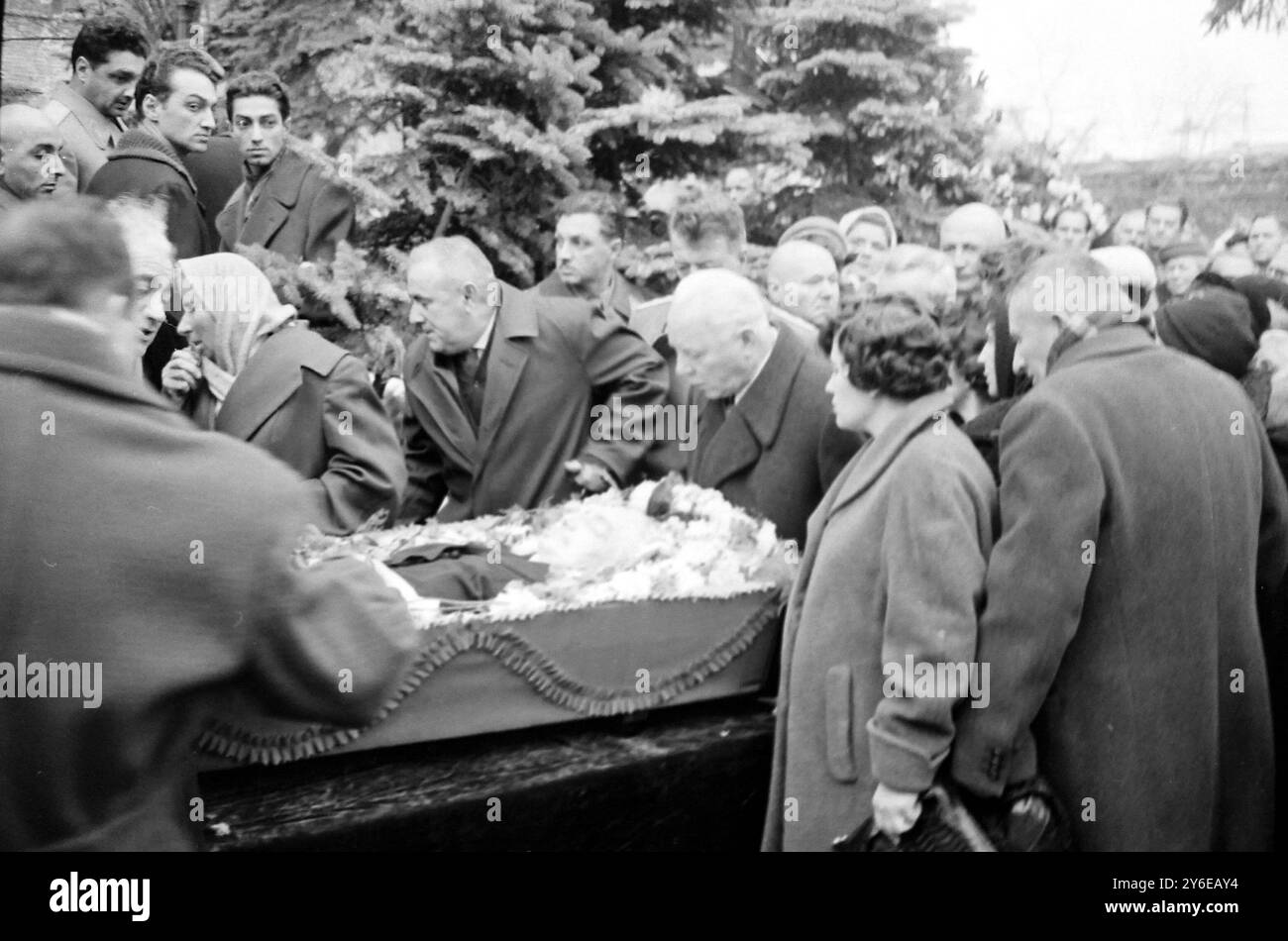 BEERDIGUNGEN EHEFRAU VON ANASTAS MIKOYAN ALLGEMEINE SICHT DER BEERDIGUNG IN MOSKAU; 28. NOVEMBER 1962 Stockfoto