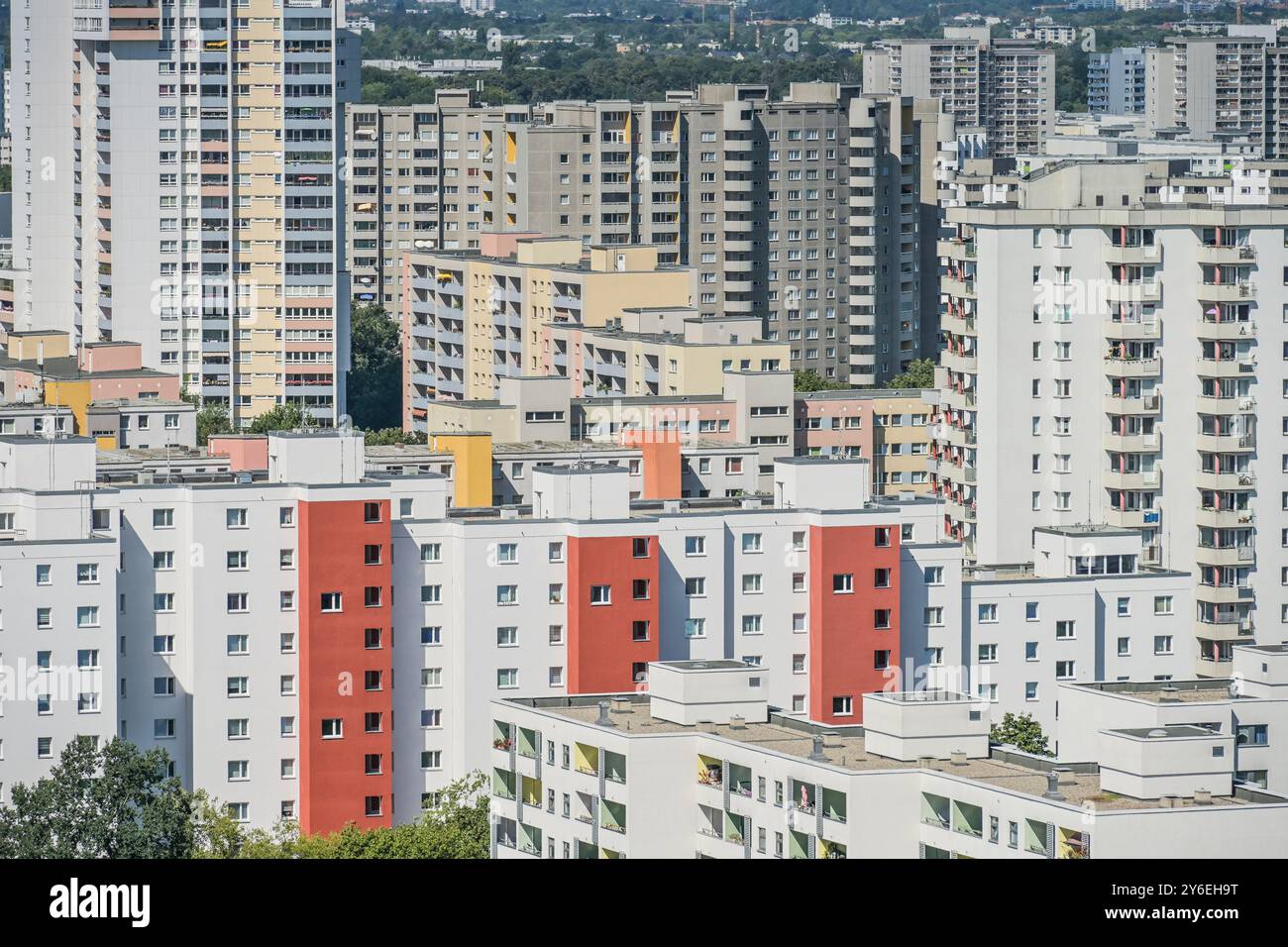 Hochhäuser, Fritz-Erler-Allee, Gropiusstadt, Neukölln, Berlin, Deutschland Stockfoto