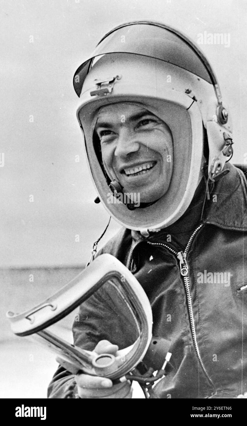 LUFTFAHRT PETER OSTAPENKO SOWJETISCHER HÖHENREKORD IN MOSKAU ; 21. SEPTEMBER 1962 Stockfoto