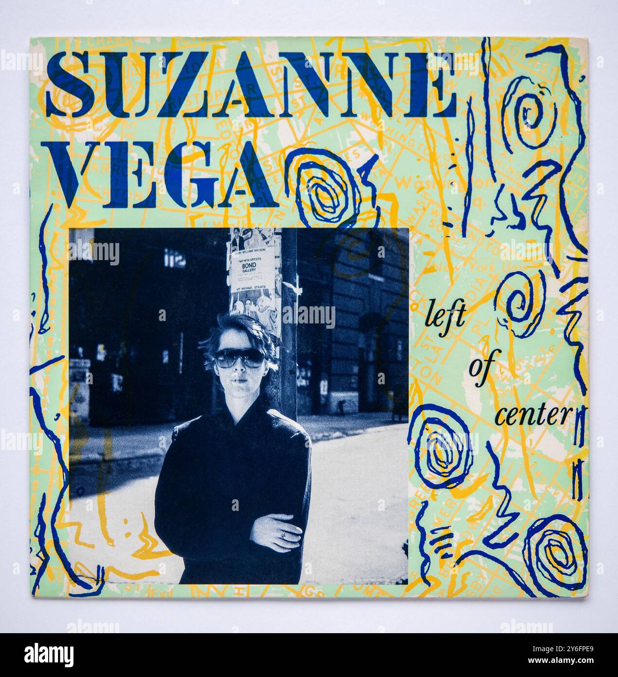 Bildercover der Sieben-Inch-Single-Version von Left of Center von Suzanne Vega, die 1986 veröffentlicht wurde Stockfoto