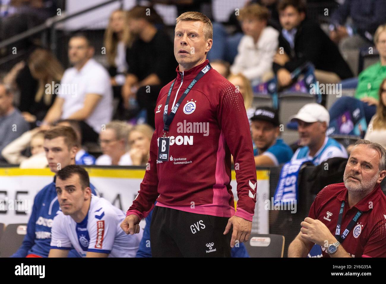 Gudjon Valur SIGURDSSON (VfL Gummersbach, Chef-Trainer) TVB Stuttgart (TVB) vs. VfL Gummersbach (GUM), Handball, Maenner, Daikin 1. Handball-Bundesliga (HBL), 4. Spieltag, Spielzeit 2024/2025, 25.09.2024 Foto: Eibner-Pressefoto/Oliver Schmidt Stockfoto