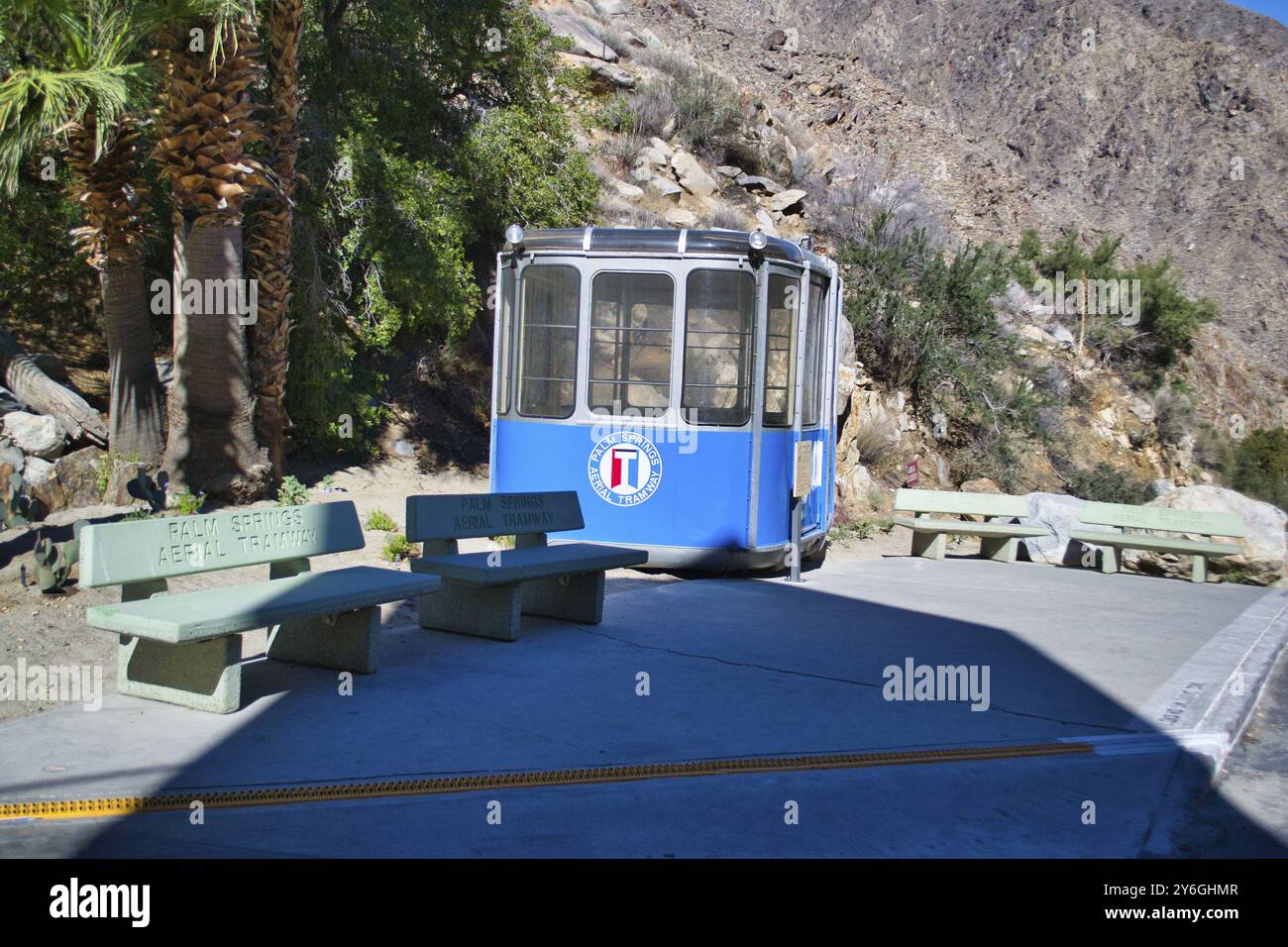 Palm Springs, USA, November 2013: Blaue Kutsche der Aerial Tramway of Palm Springs, Nordamerika Stockfoto
