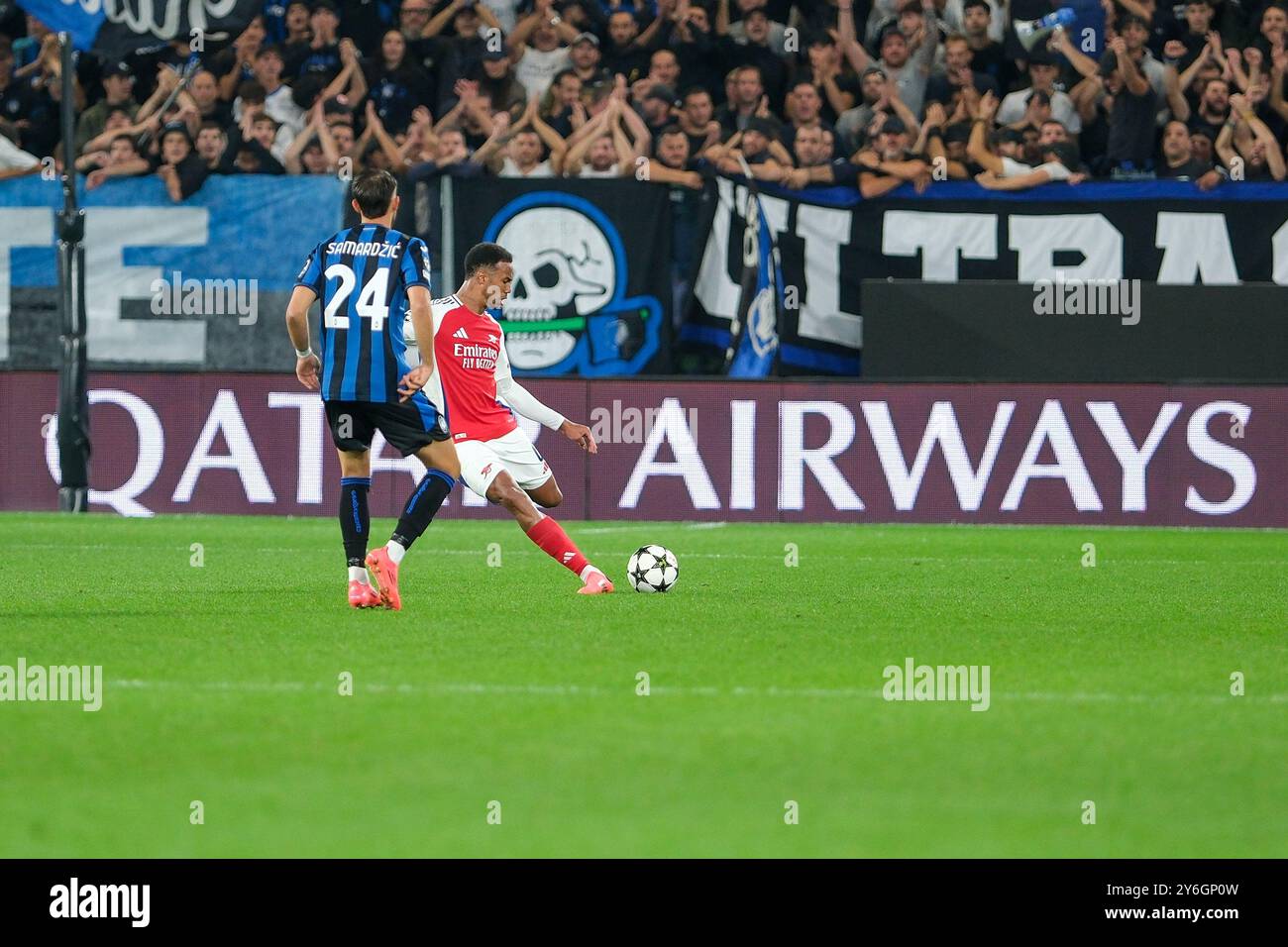 Gabriel Magalhaes vom FC Arsenal während des UEFA Champions League 2024/2025 - League Phase MD1 Fußballspiels zwischen Atalanta BC und Arsenal FC in Gew Stockfoto