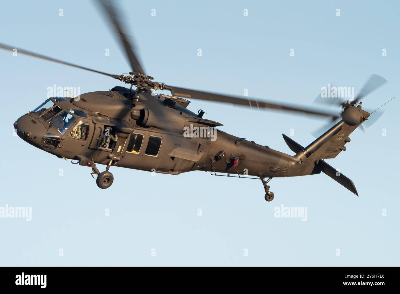 Ein Sikorsky UH-60 Black Hawk Militär-Transporthubschrauber der 2. Hubschraubergeschwader der schwedischen Luftwaffe. Stockfoto