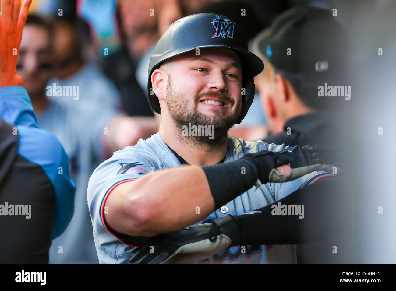 Minneapolis, Minnesota, USA. September 2024. Während eines MLB-Baseballspiels zwischen den Minnesota Twins und den Miami Marlins im Target Field gewannen die Twins 8:3. (Kreditbild: © Steven Garcia/ZUMA Press Wire) NUR REDAKTIONELLE VERWENDUNG! Nicht für kommerzielle ZWECKE! Stockfoto