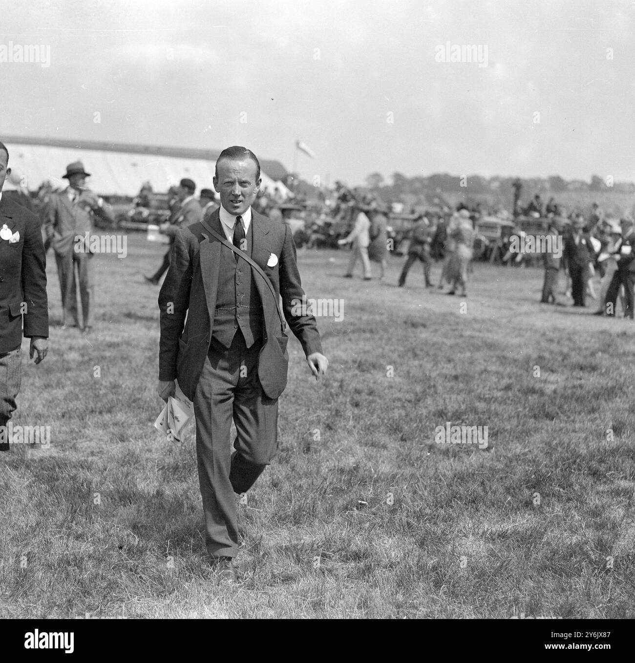 R . A . F . Pagent at Hendon - Nord London - England der Meister von Sempill - hier gesehen im Jahre 1930 William Francis Forbes-Sempill, 19. Baron Sempill, 10. Baronet Forbes of Craigievar ( 1893 - Dezember 1965 ) ©TopFoto Stockfoto