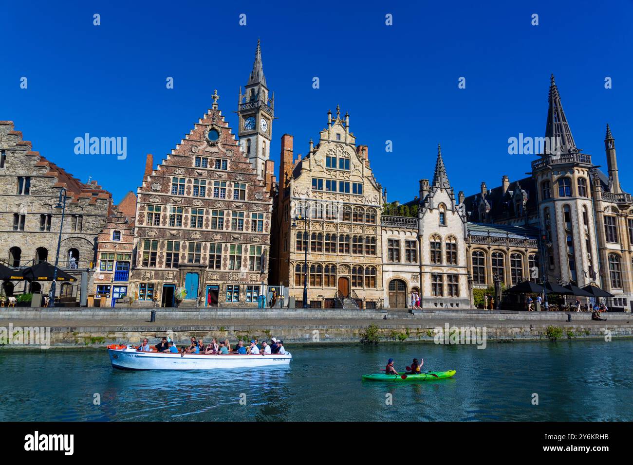 Europa, Belgien, Gent. Quai Graslei, die Lys. Bootsfahrt auf den Lys Stockfoto