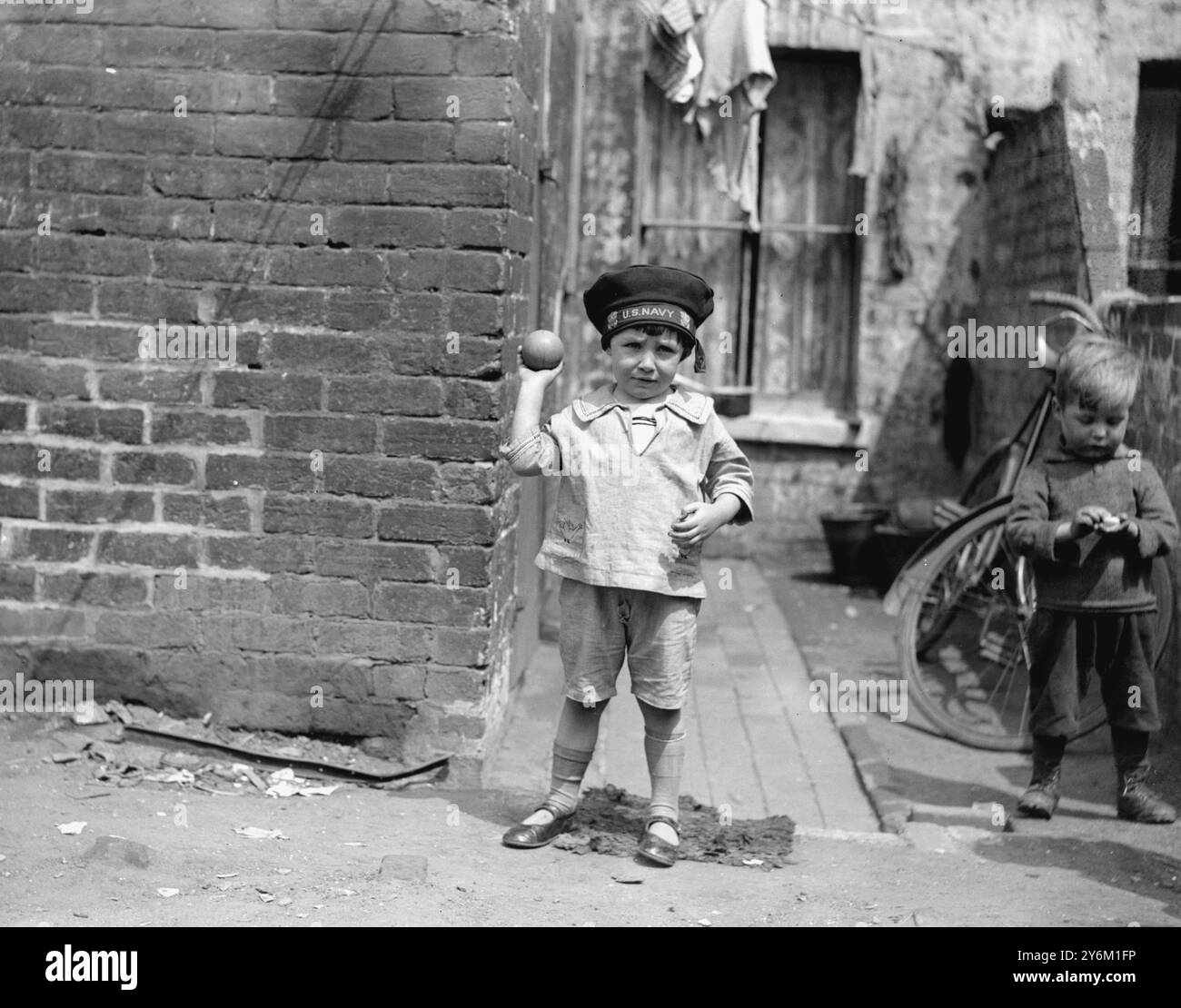 Freddy Cox im Alter von 3 Jahren reiste allein auf dem Aquitania von New York, um seine Großeltern in Reading zu besuchen. 20. Juni 1923 Stockfoto