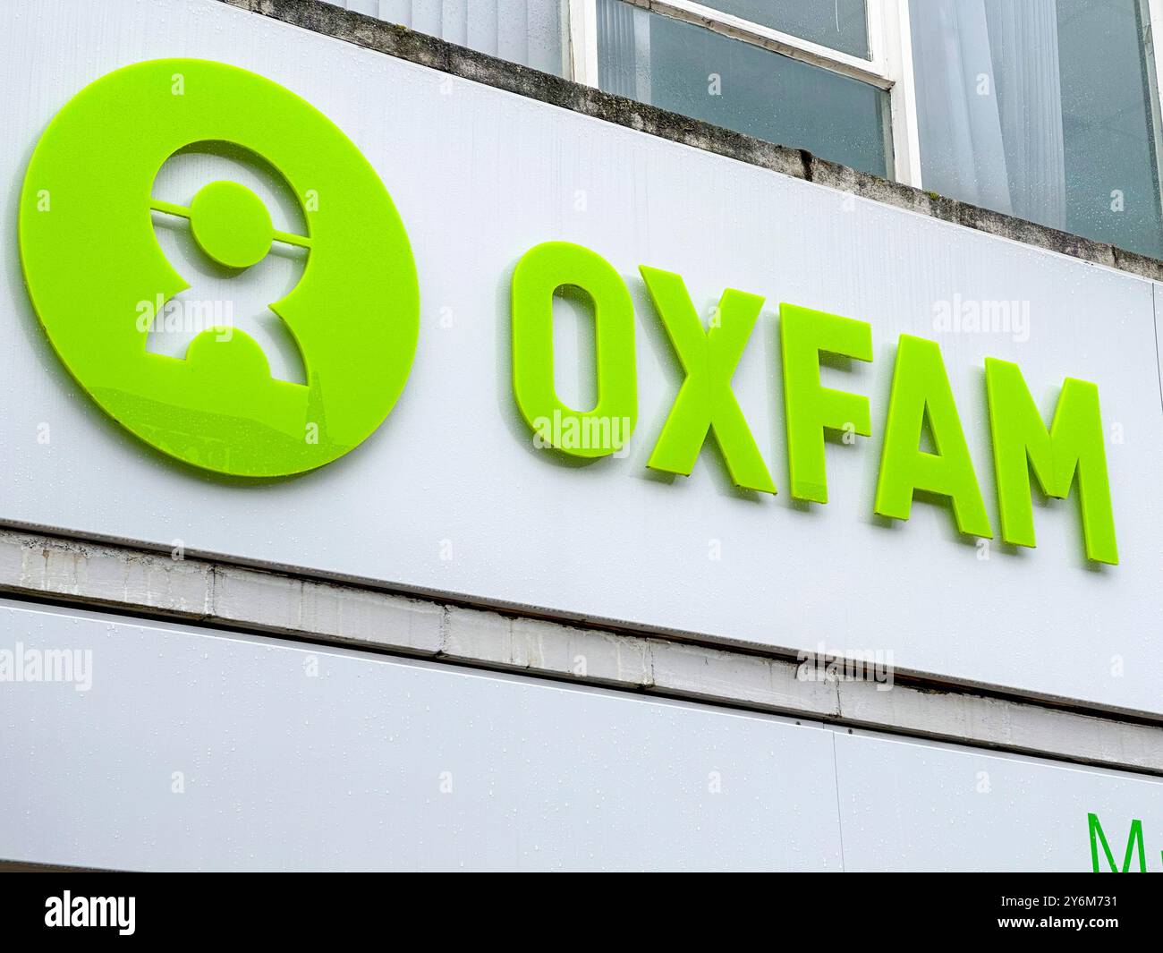 Vereinigtes Königreich, England. Oxfam Shop Stockfoto