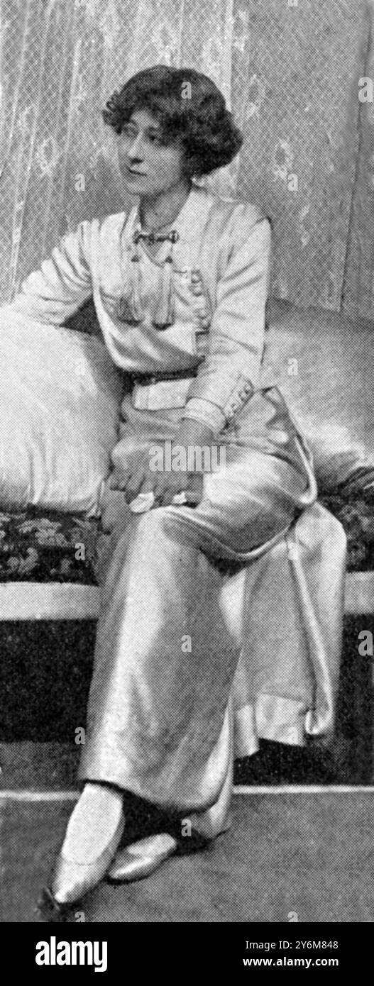 In "The Fire-Screen": Miss Violet Vanbrugh als Martha Hadden. 24. Februar 1912 Stockfoto