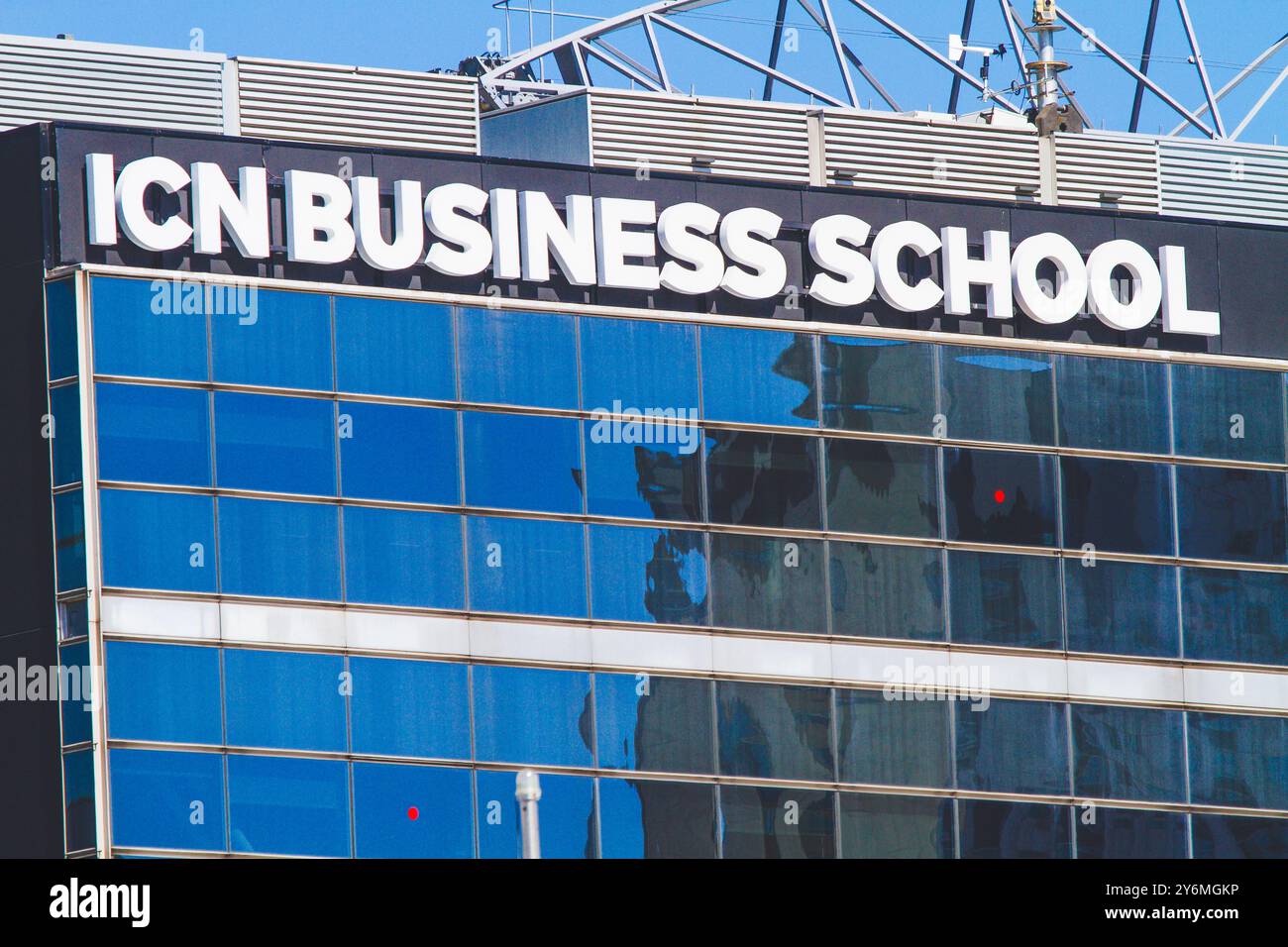 Frankreich, Ile-de-France, Paris, La Defense, ICN Business School Stockfoto