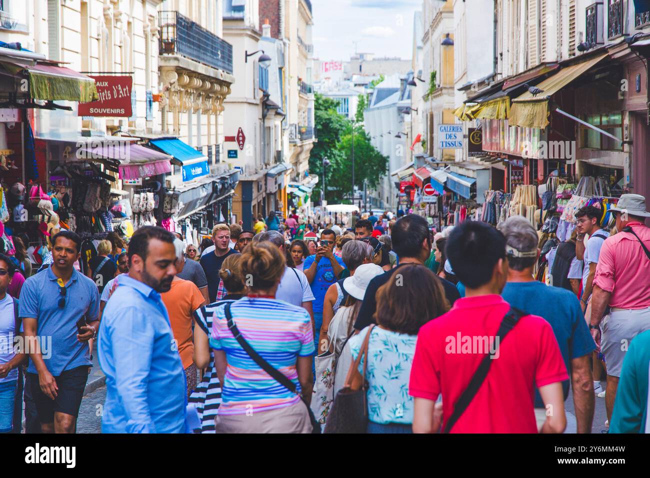 Frankreich, Ile-de-France, Paris, kleine Touristenströme in der Rue de Steinkerque Stockfoto