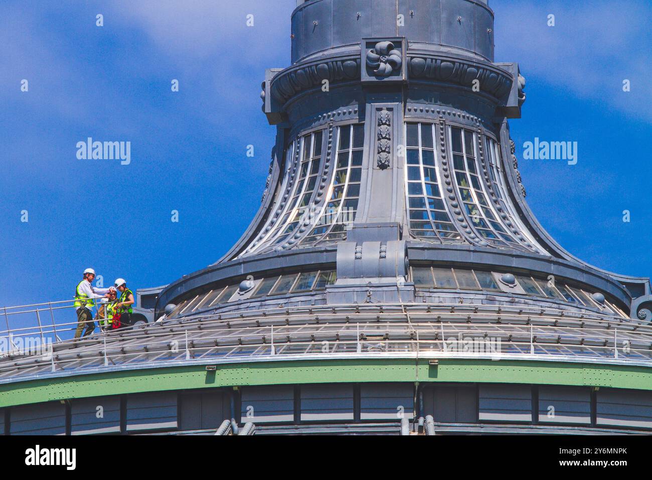 Frankreich, Ile-de-France, Paris. Das Grand palais... Le Dome du Grand palais Stockfoto