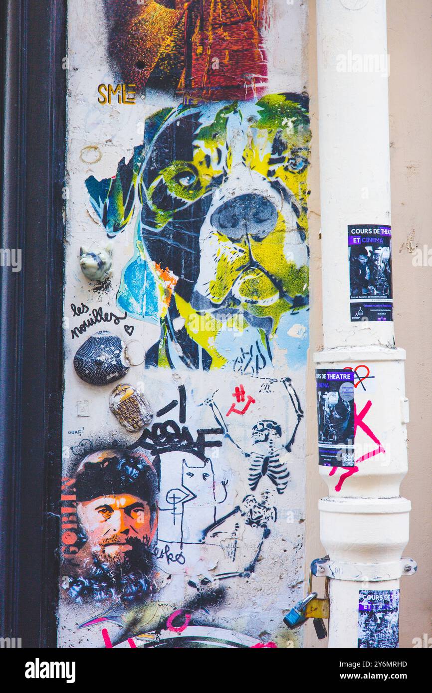 Frankreich, Paris. Street Art, Collagen Stockfoto