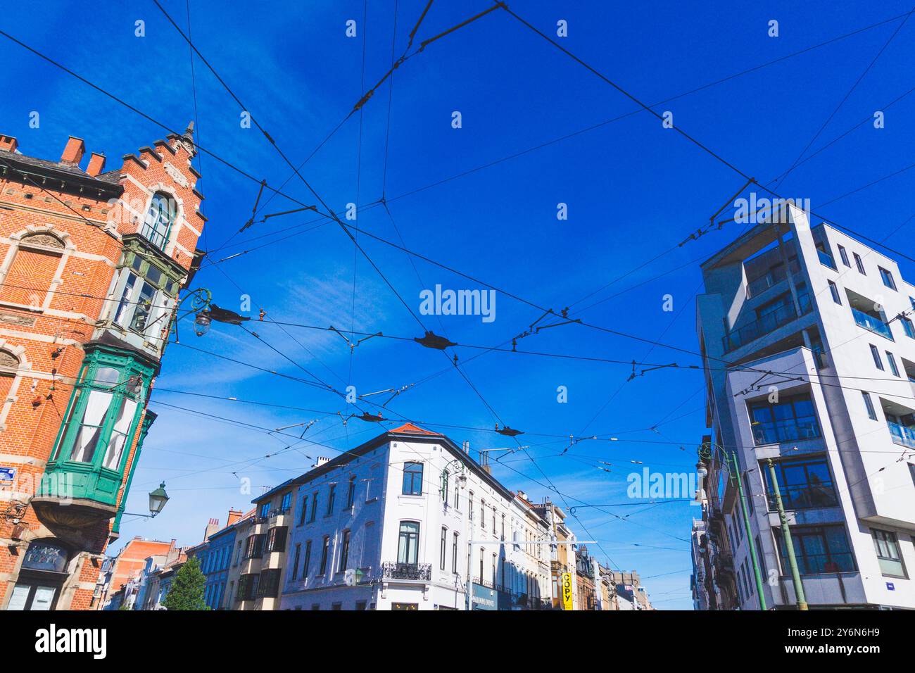 Belgien, Brüssel, Saint-Gilles, die Straßenbahnkabel Stockfoto