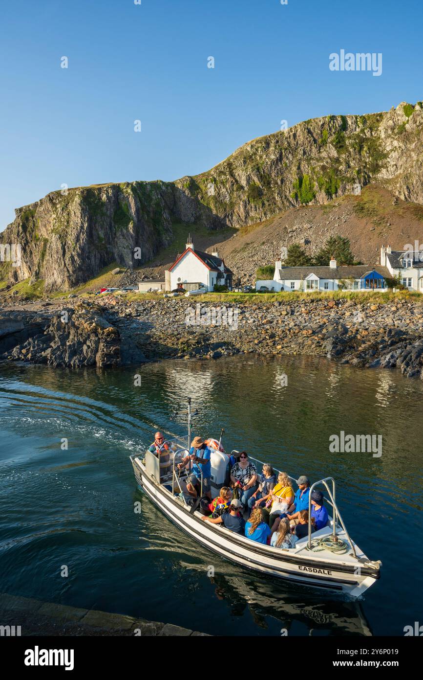 Ellenabeich Village neben Easdale Island, in der Nähe von Oban, Argyll and Bute, Schottland, Großbritannien Stockfoto