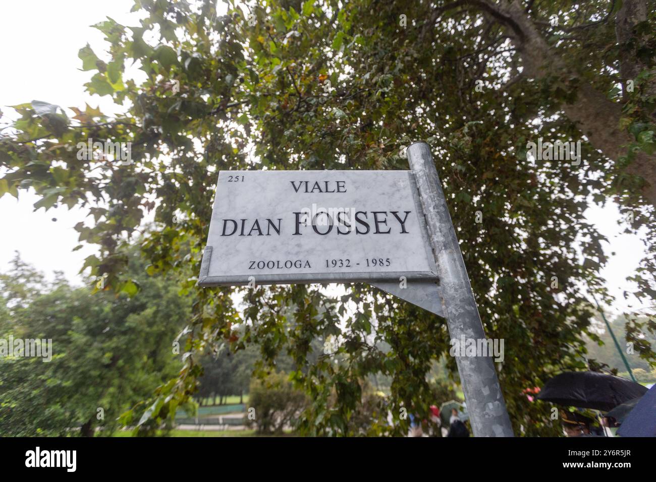 Mailand, Italien. September 2024. Cerimonia di intitolazione dei vialetti interni ai Giardini pubblici „Indro Montanelli“ a Margherita Hack, Laura Bassi e Dian Fossey - Milano, Italia - Giovedì, 26 Settembre 2024 (Foto Stefano Porta/LaPresse) Eröffnung der internen Wege der öffentlichen Gärten „Indro Montanelli“ mit Margherita Hack, Laura Bassi und Dian Fossey Presse, Laura Bassi, Italien, Donnerstag/Lafano Presse, 2024 Live Lafana Presse Stockfoto