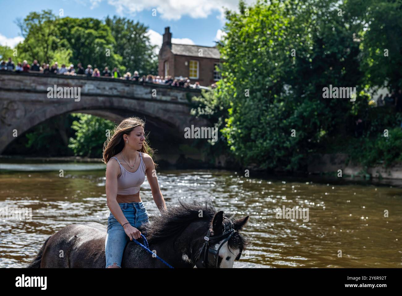 Appleby-in-Westmorland, Cumbria, England, Großbritannien. Juni 2024. 10.000 Reisende, romas und Zigeuner, steigen in die kleine Stadt Appleby in der Eden V Stockfoto