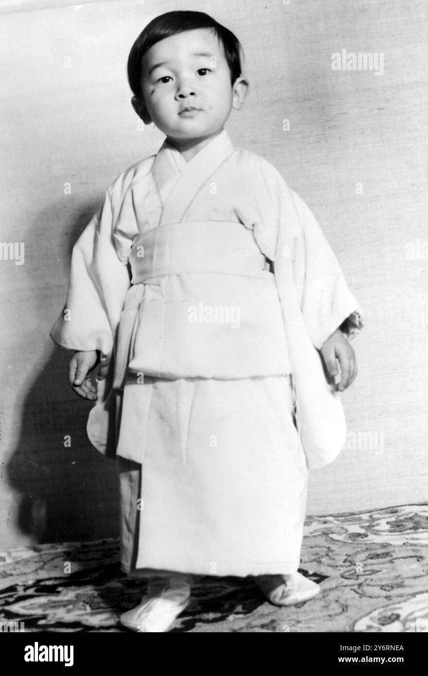 PRINZ HIRO VON JAPAN ZUM 2. GEBURTSTAG AM 26. FEBRUAR 1962 Stockfoto