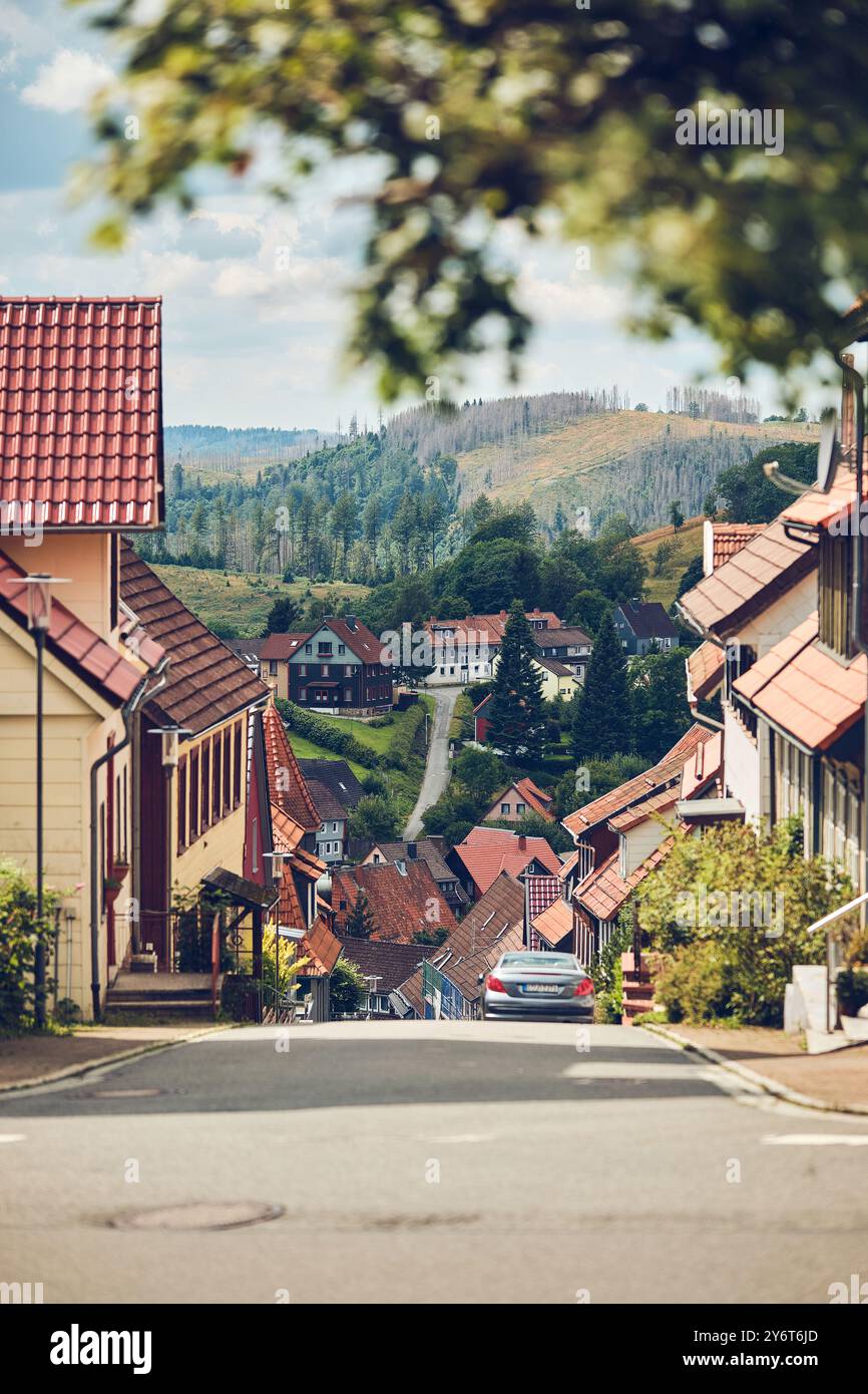 Straße in St. Andreasberg im Harz in Deutschland. Hochwertige Fotos Stockfoto