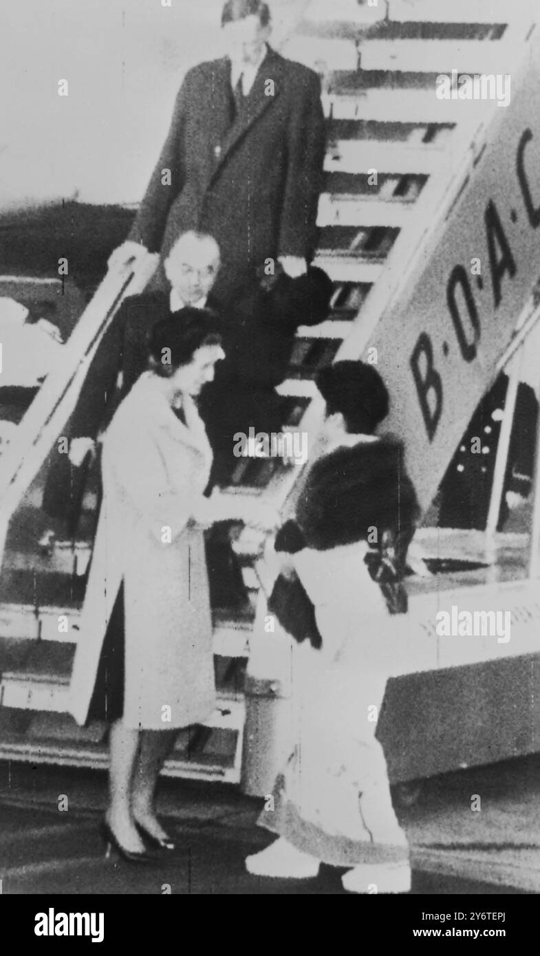 PRINZESSIN ALEXANDRA KOMMT AM 14. NOVEMBER 1961 IN TOKIO AN Stockfoto