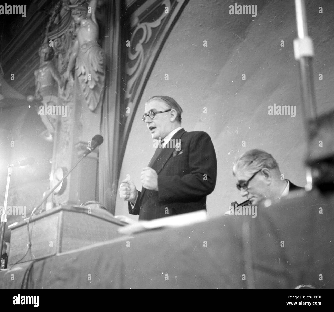 RICHARD CROSSMAN BEI DER LABOUR PARTY KONFERENZ IN BLACKPOOL AM 2. OKTOBER 1961 Stockfoto