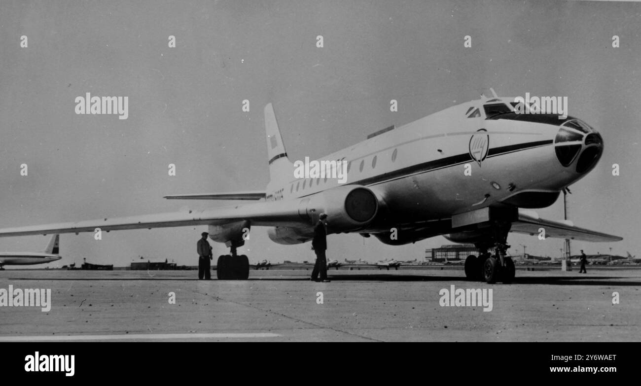 FLUGZEUG TU-124-44, 17. MAI 1961 Stockfoto
