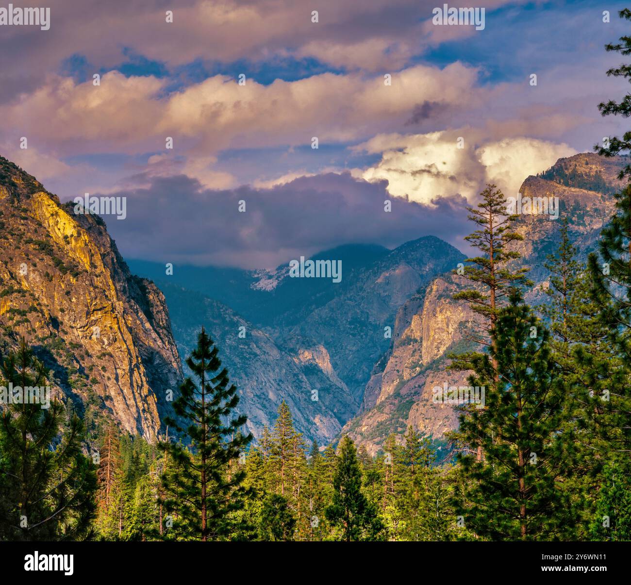 Cedar Grove, Grand Sentinel, Kings Canyon National Park, Kalifornien Stockfoto